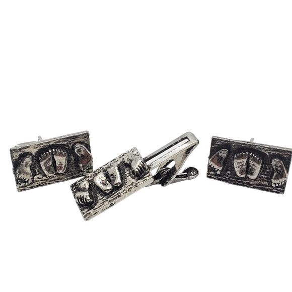 Retro Footprint Baby Feet Toes Cufflinks Tie Clip Bar Clasp Silver Tone Twins - Picture 9 of 10